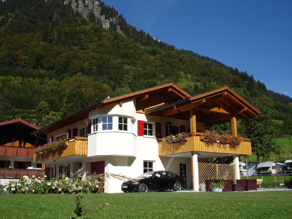 Haus Telisia Daire Klosterle am Arlberg Dış mekan fotoğraf